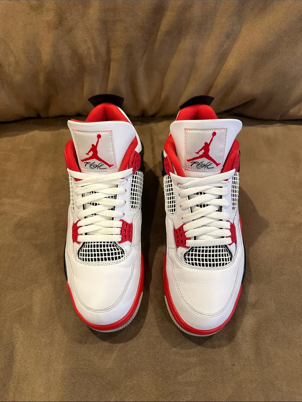 Jordan 4 Retro “Fire Red” size 10